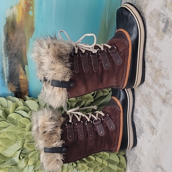 Sorel Boots Joan Of Arctic Black & Brown Sze 7 - Picture 9 of 16